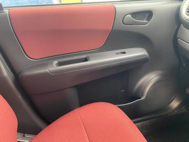 ステラ カスタムＲＳ　Ｓエディション　ＤＯＨＣ・スーパーチャージャー・１５インチアルミホイール・ブーストメーター・社外マフラー・エアロパーツ・キーレスエントリー・エアコン（45枚目）