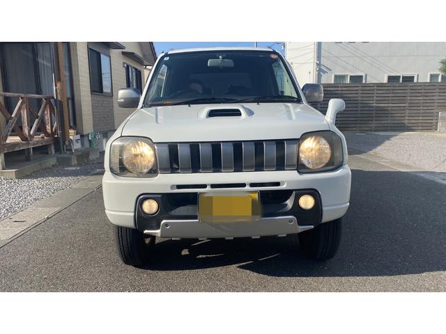 ジムニー ＦＩＳフリースタイルワールドカップリミテッド　Ｂｌｕｅｔｏｏｔｈオーディオ・パートタイム４ＷＤ高低２段切り替え式（後輪駆動ベース）・ＤＯＨＣインタークーラーターボ・フロア４ＡＴ（6枚目）