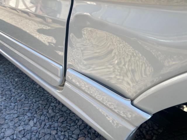 ジムニー ＦＩＳフリースタイルワールドカップリミテッド　Ｂｌｕｅｔｏｏｔｈオーディオ・パートタイム４ＷＤ高低２段切り替え式（後輪駆動ベース）・ＤＯＨＣインタークーラーターボ・フロア４ＡＴ（22枚目）