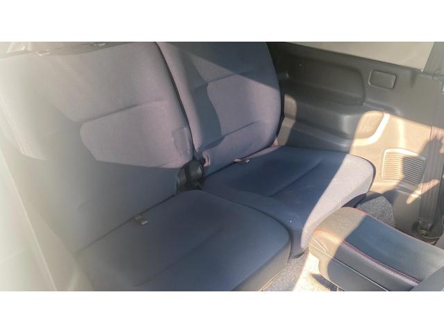 ジムニー ＦＩＳフリースタイルワールドカップリミテッド　Ｂｌｕｅｔｏｏｔｈオーディオ・パートタイム４ＷＤ高低２段切り替え式（後輪駆動ベース）・ＤＯＨＣインタークーラーターボ・フロア４ＡＴ（28枚目）