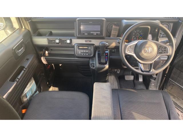 Ｎ－ＶＡＮ ファン　Ｂｌｕｅｔｏｏｔｈオーディオ・クルーズコントロール・両側スライドドア・カーナビ・プッシュスタート・スマートキー・ＬＥＤヘッドライト・ホンダセンシング・フルフラット（6枚目）