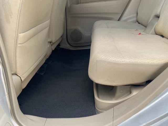 ���[���R���Ɏ��g�̂Ȃ����������k���������B