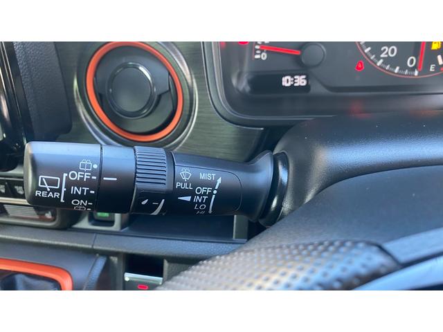 ���[���R���Ɏ��g�̂Ȃ����������k���������B