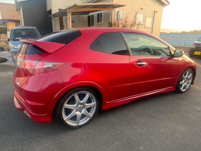 ���S�̑��z�\�������X�ł͕\�����i�������ł̂��x�����z�ɂȂ�܂��B