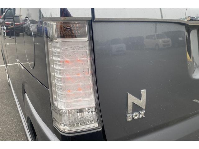 N-BOXカスタム G・Lパッケージ Bluetoothオーディオ・カーナビ・ドライブレコーダー・パワースライドドア・ETC・オートライト天井フロントフォグライト・VSA横滑り防止装置・プッシュスタート・スマートキー・タイミングチェーン(18枚目)