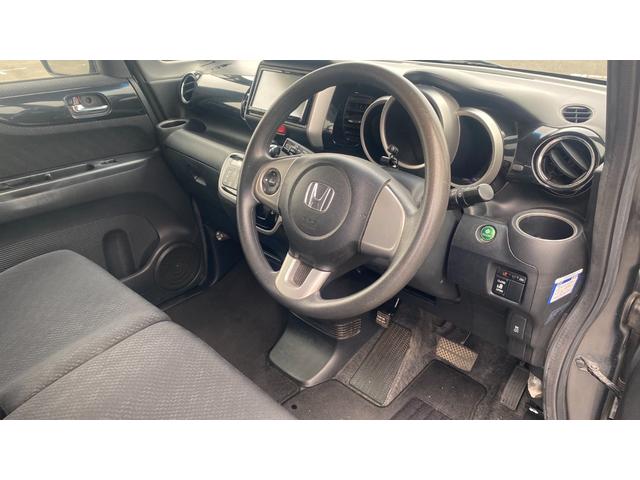 N-BOXカスタム G・Lパッケージ Bluetoothオーディオ・カーナビ・ドライブレコーダー・パワースライドドア・ETC・オートライト天井フロントフォグライト・VSA横滑り防止装置・プッシュスタート・スマートキー・タイミングチェーン(24枚目)