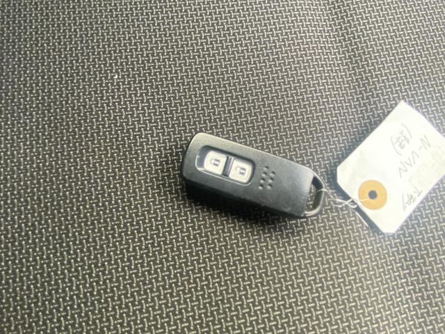 N-VAN ファン 純正ディスプレイオオーディオ・バックカメラ・プッシュスタート・スマートキー・電動格納ドアミラー・フロントフォグライト・LEDヘッドライト・クルーズコントロール・オートライト・両側スライドドア(58枚目)