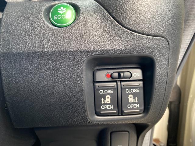 Ｎ－ＢＯＸカスタム Ｇ・ターボパッケージ　ターボエンジン・パドルシフト・クルーズコントロール・左右両側パワースライドドア・リア席モニター・カーナビ・バックカメラ・プッシュスタート・スマートキー・フロントフォグライト・ＥＴＣ（39枚目）