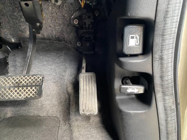 Ｎ－ＢＯＸカスタム Ｇ・ターボパッケージ　ターボエンジン・パドルシフト・クルーズコントロール・左右両側パワースライドドア・リア席モニター・カーナビ・バックカメラ・プッシュスタート・スマートキー・フロントフォグライト・ＥＴＣ（40枚目）