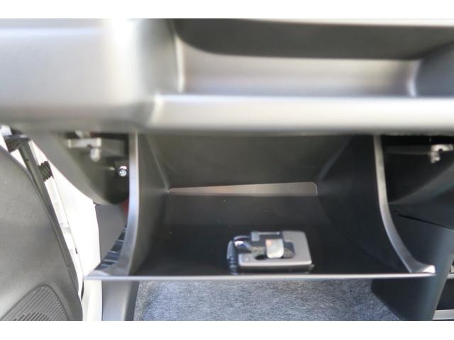 アルト Ｌ　届け出済み未使用車　キーレスエントリー　アイドリングストップ　パーキングサポート　トラクションコントロール　デュアルカメラサポート（20枚目）