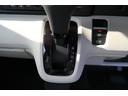 ベースグレード　届け出済み未使用車　スマートキー　プッシュスタート　左側電動スライドドア　ホンダセンシング　オートエアコン　トラクションコントロール　ディスプレイオーディオ　バックモニター（27枚目）