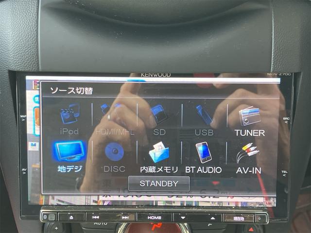 ＭＩＮＩ クーパーＳ　クラブマン　社外ナビ地デジＴＶ　Ｂｌｕｅｔｏｏｔｈ　プッシュスターター　ＥＴＣ　キーレス　ＨＩＤヘッドライト　純正１７インチアルミホイール　サイドエアバック付（5枚目）