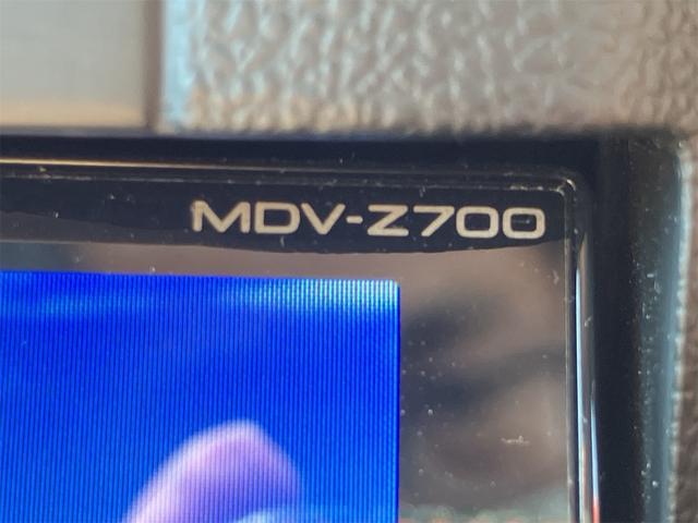 ＭＩＮＩ クーパーＳ　クラブマン　社外ナビ地デジＴＶ　Ｂｌｕｅｔｏｏｔｈ　プッシュスターター　ＥＴＣ　キーレス　ＨＩＤヘッドライト　純正１７インチアルミホイール　サイドエアバック付（7枚目）