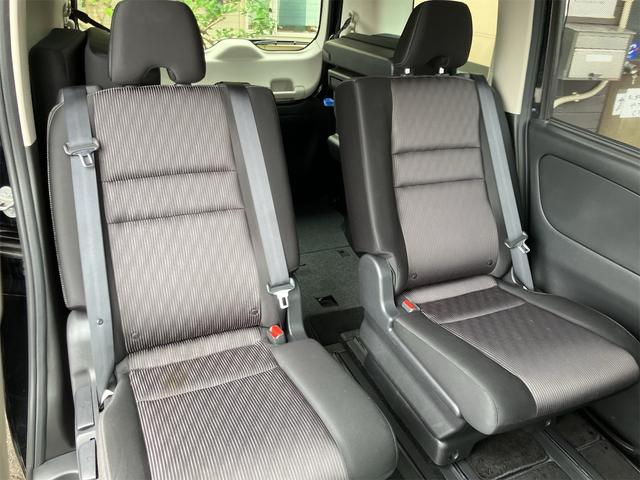 セレナ ハイウェイスターＶ　両側電動スライドドア　ナビ地デジＴＶ　アラウンドビューモニター　Ｂｌｕｅｔｏｏｔｈ　インテリジェントキー　ＥＴＣ　オートライト　ＬＥＤヘッドライト　衝突軽減ブレーキ　レーンアシスト（30枚目）