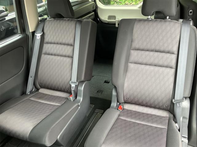 セレナ ハイウェイスターＶ　両側電動スライドドア　ナビ地デジＴＶ　アラウンドビューモニター　Ｂｌｕｅｔｏｏｔｈ　インテリジェントキー　ＥＴＣ　オートライト　ＬＥＤヘッドライト　衝突軽減ブレーキ　レーンアシスト（36枚目）