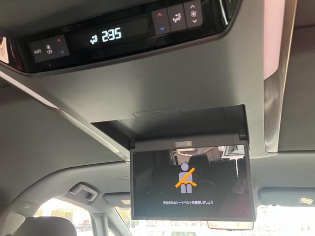 アルファード Ｚ　モデリスタエアロ　後席モニター　ナビ　全方位カメラ　Ｂｌｕｅｔｏｏｔｈ　スマートキー　革シート　ＬＥＤヘッドライト　純正エアロ　トヨタセーフティーセンス（5枚目）