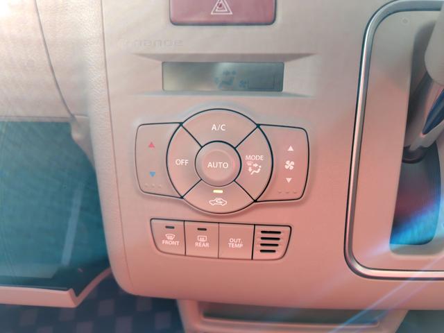 アルトラパン 　クリアランスソナー　レーンアシスト　スマートキー　アイドリングストップ　電動格納ミラー　シートヒーター　ベンチシート　ＣＶＴ　ＥＳＣ　ＣＤ　アルミホイール　エアコン　パワーステアリング（6枚目）