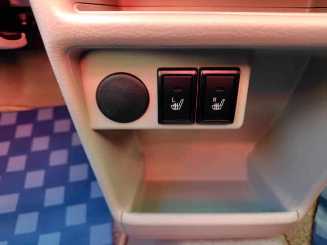 アルトラパン 　クリアランスソナー　レーンアシスト　スマートキー　アイドリングストップ　電動格納ミラー　シートヒーター　ベンチシート　ＣＶＴ　ＥＳＣ　ＣＤ　アルミホイール　エアコン　パワーステアリング（7枚目）