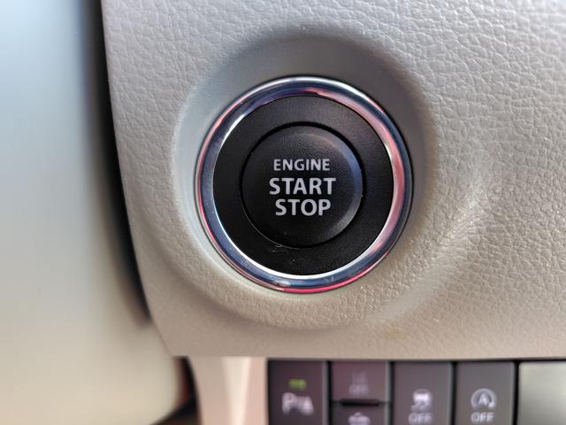 アルトラパン 　クリアランスソナー　レーンアシスト　スマートキー　アイドリングストップ　電動格納ミラー　シートヒーター　ベンチシート　ＣＶＴ　ＥＳＣ　ＣＤ　アルミホイール　エアコン　パワーステアリング（9枚目）