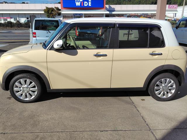 アルトラパン 　クリアランスソナー　レーンアシスト　スマートキー　アイドリングストップ　電動格納ミラー　シートヒーター　ベンチシート　ＣＶＴ　ＥＳＣ　ＣＤ　アルミホイール　エアコン　パワーステアリング（15枚目）