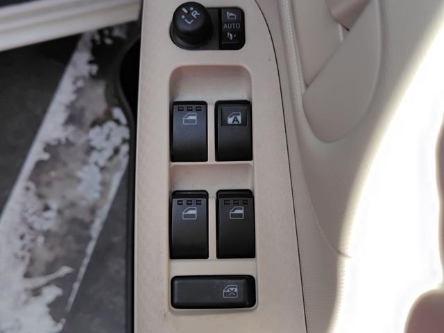 ムーヴキャンバス Ｘ　ＳＡＩＩＩ　ドライブレコーダー　全周囲カメラ　両側電動スライドドア　ナビ　クリアランスソナー　衝突被害軽減システム　オートマチックハイビーム　オートライト　ＬＥＤヘッドランプ　スマートキー　アイドリングストップ（11枚目）