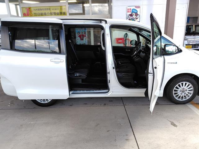 ヴォクシー ハイブリッドV ETC バックカメラ ナビ オートクルーズコントロール 両側スライド・片側電動 オートライト LEDヘッドランプ スマートキー 電動格納ミラー シートヒーター 3列シート CVT アルミホイール(45枚目)