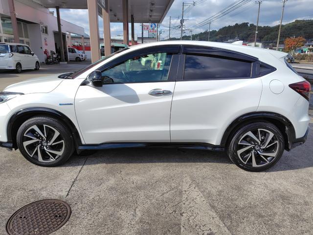 ヴェゼル ハイブリッドＲＳ・ホンダセンシング　ドライブレコーダー　ＥＴＣ　バックカメラ　オートクルーズコントロール　レーンアシスト　衝突被害軽減システム　ナビ　オートライト　ＬＥＤヘッドランプ　アルミホイール　スマートキー　電動格納ミラー（14枚目）