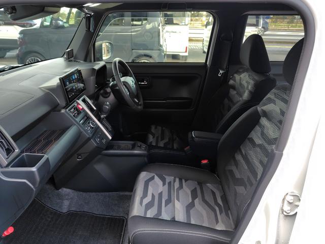 タフト Ｇターボ　ダーククロムベンチャー　ドライブレコーダー　ＥＴＣ　全周囲カメラ　ＴＶ　クリアランスソナー　オートクルーズコントロール　衝突被害軽減システム　オートライト　ＬＥＤヘッドランプ　ヘッドライトウォッシャー　スマートキー（23枚目）