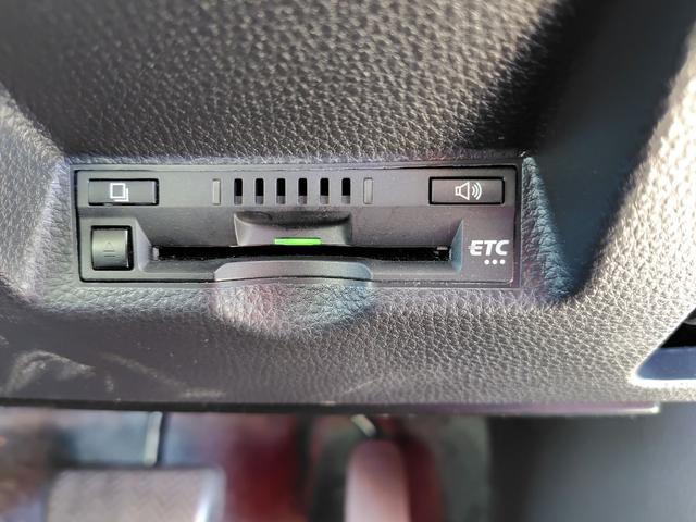 ヤリスクロス ハイブリッドG ドライブレコーダー ETC バックカメラ オートクルーズコントロール レーンアシスト 衝突被害軽減システム オートマチックハイビーム オートライト アルミホイール スマートキー アイドリングストップ(9枚目)