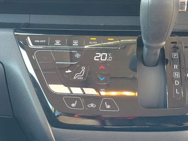 ｅＫクロススペース Ｇ　ＥＴＣ　両側スライド・片側電動　ＴＶ　レーンアシスト　衝突被害軽減システム　オートライト　ＬＥＤヘッドランプ　スマートキー　アイドリングストップ　電動格納ミラー　シートヒーター　ベンチシート　ＣＶＴ（5枚目）