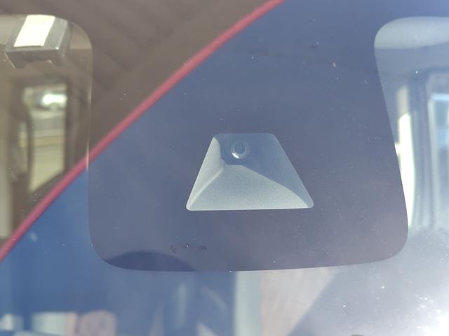 ｅＫクロススペース Ｇ　ＥＴＣ　両側スライド・片側電動　ＴＶ　レーンアシスト　衝突被害軽減システム　オートライト　ＬＥＤヘッドランプ　スマートキー　アイドリングストップ　電動格納ミラー　シートヒーター　ベンチシート　ＣＶＴ（21枚目）