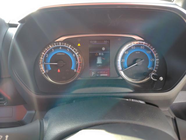 ｅＫクロススペース Ｇ　ＥＴＣ　両側スライド・片側電動　ＴＶ　レーンアシスト　衝突被害軽減システム　オートライト　ＬＥＤヘッドランプ　スマートキー　アイドリングストップ　電動格納ミラー　シートヒーター　ベンチシート　ＣＶＴ（22枚目）