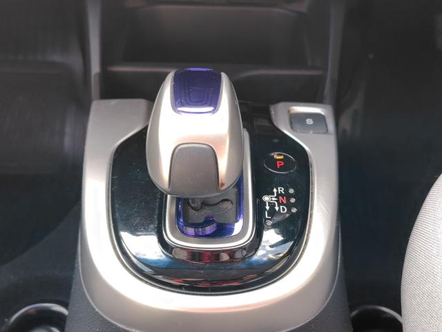 ���i�����ގ��ɕK�����삷�郌�o�[�ł��B����̂��₷�����̂ɂȂ��Ă��܂��B���Ј�x�̊����Ă��������B