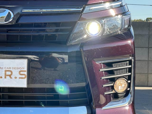 ヴォクシー ＺＳ　全国対応２年保証　メモリーナビフルセグ　Ｂｌｕｅｔｏｏｔｈ　バックカメラ　ＤＶＤ再生　後席モニター　ＥＴＣ　両側電動スライドドア　アイドリングストップ　スマートキー　ＬＥＤライト　３列シート７人乗り（54枚目）