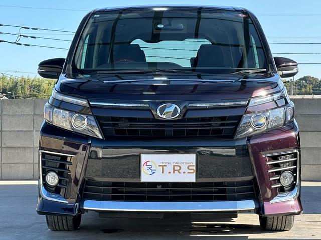ヴォクシー ＺＳ　全国対応２年保証　メモリーナビフルセグ　Ｂｌｕｅｔｏｏｔｈ　バックカメラ　ＤＶＤ再生　後席モニター　ＥＴＣ　両側電動スライドドア　アイドリングストップ　スマートキー　ＬＥＤライト　３列シート７人乗り（66枚目）
