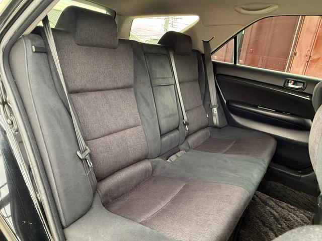マークIIブリット ２．５ｉＲ－Ｖ　１ＪＺターボ（ＶＶＴ－ｉ）２８０馬力　新品タイミングベルト交換済　テイン車高調　ＨＫＳエアクリーナー　社外マフラー　ブリッツブーストメーター　純正フルエアロ　バックカメラ　社外１７インチホイール（37枚目）