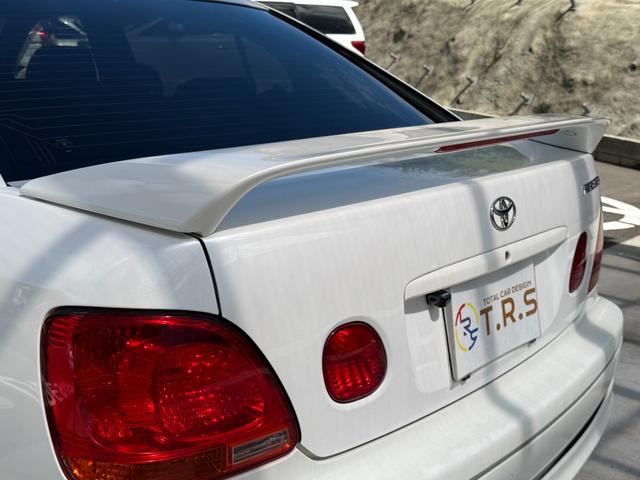 アリスト Ｓ３００ベルテックスエディション　後期モデル　走行４５０００キロ　ＪＢＬサウンドシステム　禁煙車　純正ナビ　フルエアロ　純正リアスポイラー　前席パワーシート　キーレス　純正１６インチホイール　クルーズコントロール　オートライト　記録簿（30枚目）
