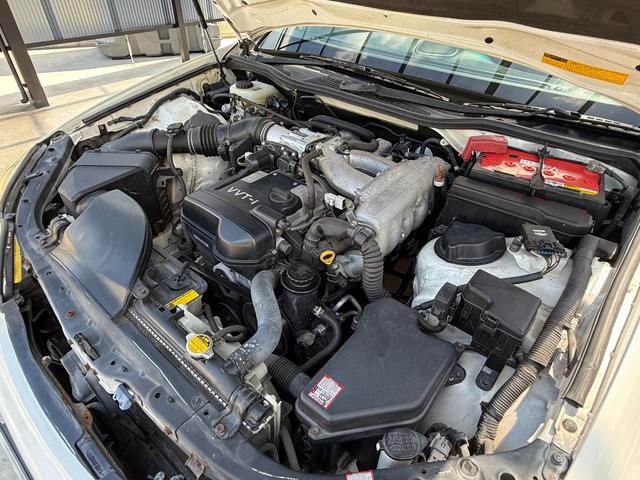 アリスト Ｓ３００ベルテックスエディション　後期モデル　走行４５０００キロ　ＪＢＬサウンドシステム　禁煙車　純正ナビ　フルエアロ　純正リアスポイラー　前席パワーシート　キーレス　純正１６インチホイール　クルーズコントロール　オートライト　記録簿（57枚目）