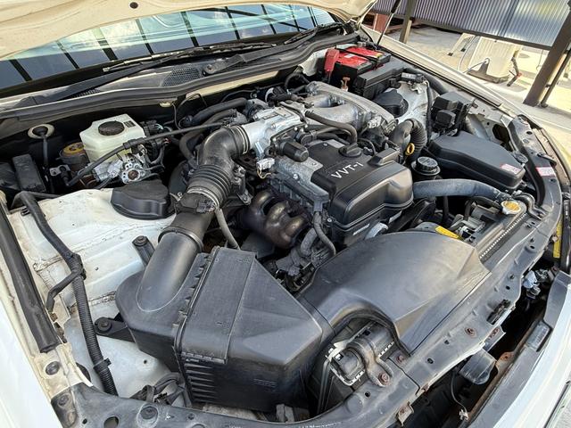 アリスト Ｓ３００ベルテックスエディション　後期モデル　走行４５０００キロ　ＪＢＬサウンドシステム　禁煙車　純正ナビ　フルエアロ　純正リアスポイラー　前席パワーシート　キーレス　純正１６インチホイール　クルーズコントロール　オートライト　記録簿（58枚目）