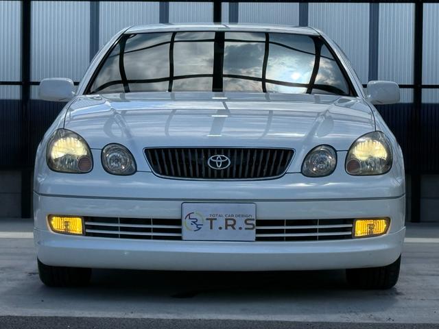 アリスト Ｓ３００ベルテックスエディション　後期モデル　走行４５０００キロ　ＪＢＬサウンドシステム　禁煙車　純正ナビ　フルエアロ　純正リアスポイラー　前席パワーシート　キーレス　純正１６インチホイール　クルーズコントロール　オートライト　記録簿（59枚目）