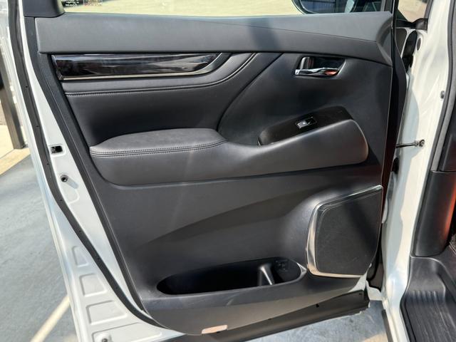 アルファード ２．５Ｓ　Ｃパッケージ　全国対応２年走行無制限保証　モデリスタフルエアロ　ダブルサンルーフ　フルセグＴＶ　Ｂｌｕｅｔｏｏｔｈ　ブラインドスポット　新品国産タイヤ４本　デジタルインナーミラー　ドラレコ　３眼ヘッドライト　ＥＴＣ（66枚目）