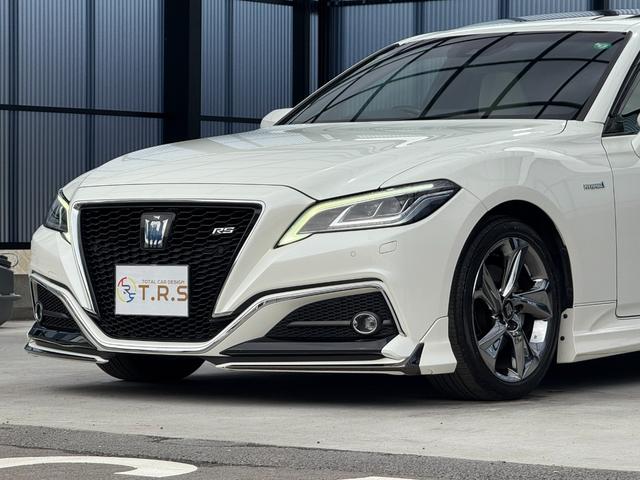 クラウンハイブリッド RSアドバンス 全国対応2年ハイブリット保証走行無制限 モデリスタフルエアロ サンルーフ ホワイトレザーシート メーカーナビフルセグ Bluetooth バックカメラ ブラインドスポット モデリスタマフラー 記録簿有(11枚目)