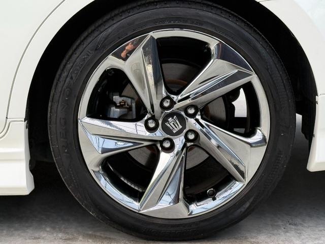 クラウンハイブリッド RSアドバンス 全国対応2年ハイブリット保証走行無制限 モデリスタフルエアロ サンルーフ ホワイトレザーシート メーカーナビフルセグ Bluetooth バックカメラ ブラインドスポット モデリスタマフラー 記録簿有(19枚目)