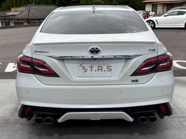 クラウンハイブリッド RSアドバンス 全国対応2年ハイブリット保証走行無制限 モデリスタフルエアロ サンルーフ ホワイトレザーシート メーカーナビフルセグ Bluetooth バックカメラ ブラインドスポット モデリスタマフラー 記録簿有(27枚目)