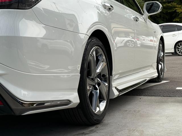 クラウンハイブリッド RSアドバンス 全国対応2年ハイブリット保証走行無制限 モデリスタフルエアロ サンルーフ ホワイトレザーシート メーカーナビフルセグ Bluetooth バックカメラ ブラインドスポット モデリスタマフラー 記録簿有(32枚目)