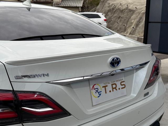 クラウンハイブリッド RSアドバンス 全国対応2年ハイブリット保証走行無制限 モデリスタフルエアロ サンルーフ ホワイトレザーシート メーカーナビフルセグ Bluetooth バックカメラ ブラインドスポット モデリスタマフラー 記録簿有(35枚目)