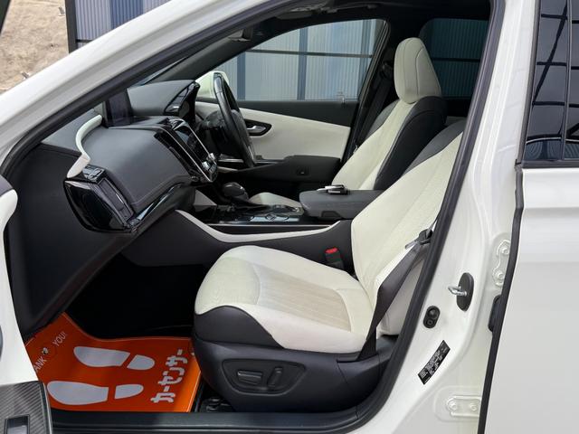 クラウンハイブリッド RSアドバンス 全国対応2年ハイブリット保証走行無制限 モデリスタフルエアロ サンルーフ ホワイトレザーシート メーカーナビフルセグ Bluetooth バックカメラ ブラインドスポット モデリスタマフラー 記録簿有(66枚目)