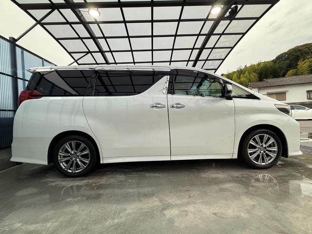 アルファード ２．５Ｓ　Ａパッケージ　タイプブラック　全国対応２年保証　９インチディスプレイオーディオ　Ｂｌｕｅｔｏｏｔｈ　フルセグ　Ｂカメラ　前後ドラレコ　１２．１型後席モニター　パワーバックドア　両側電動スライド　禁煙車　ＥＴＣ　ハーフレザーシート（19枚目）