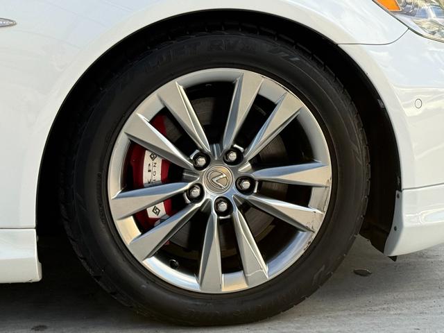 ご来店の際は便利でお得な来店予約機能をご利用ください♪来店予約機能をご利用の上、ご成約頂きますと【ＱＵＯカード１０，０００円分】さらに【ガソリン満タン納車】をプレゼントさせて頂きます☆