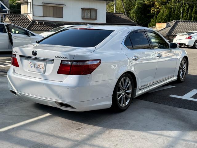 ご来店の際は便利でお得な来店予約機能をご利用ください♪来店予約機能をご利用の上、ご成約頂きますと【ＱＵＯカード１０，０００円分】さらに【ガソリン満タン納車】をプレゼントさせて頂きます☆